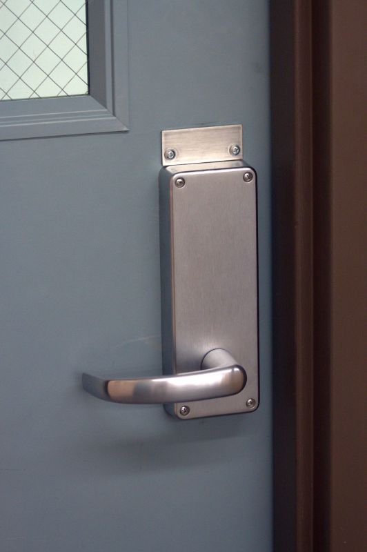 Commercial Door Handles Repair